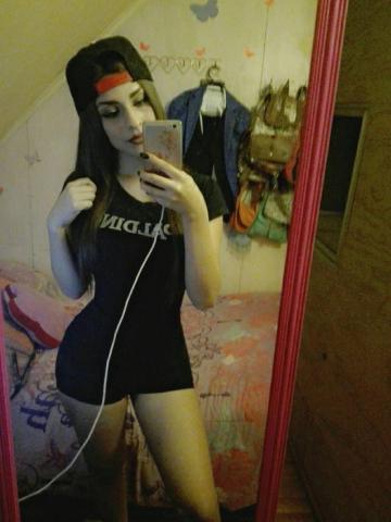 Проститутка Хана
